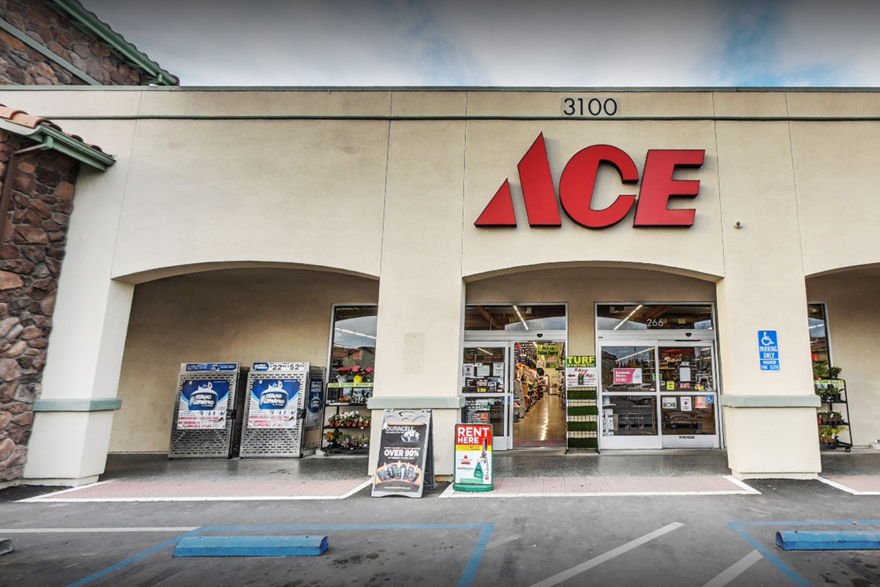 Arriba 118+ imagen ace hardware in oakley